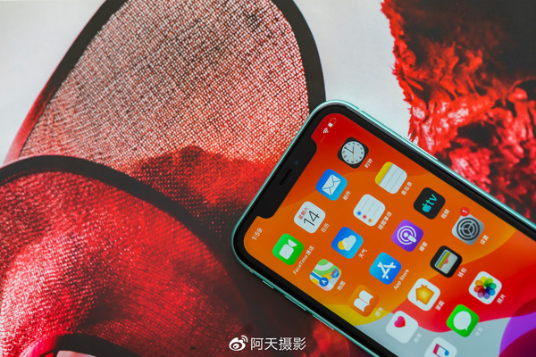 iPhone 11（圖片來自@阿天拍攝）